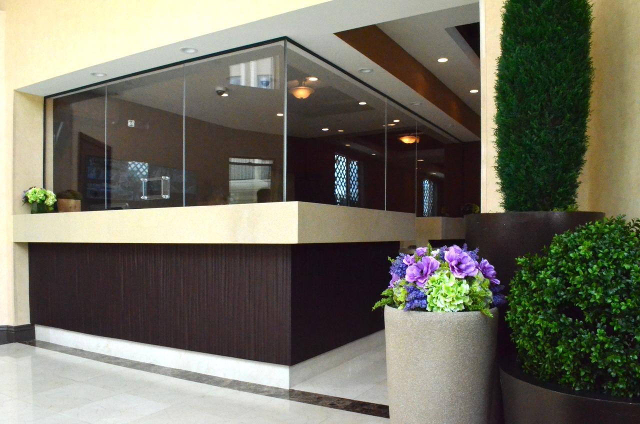 Tuscan Garden Inn Los Angeles Exterior photo