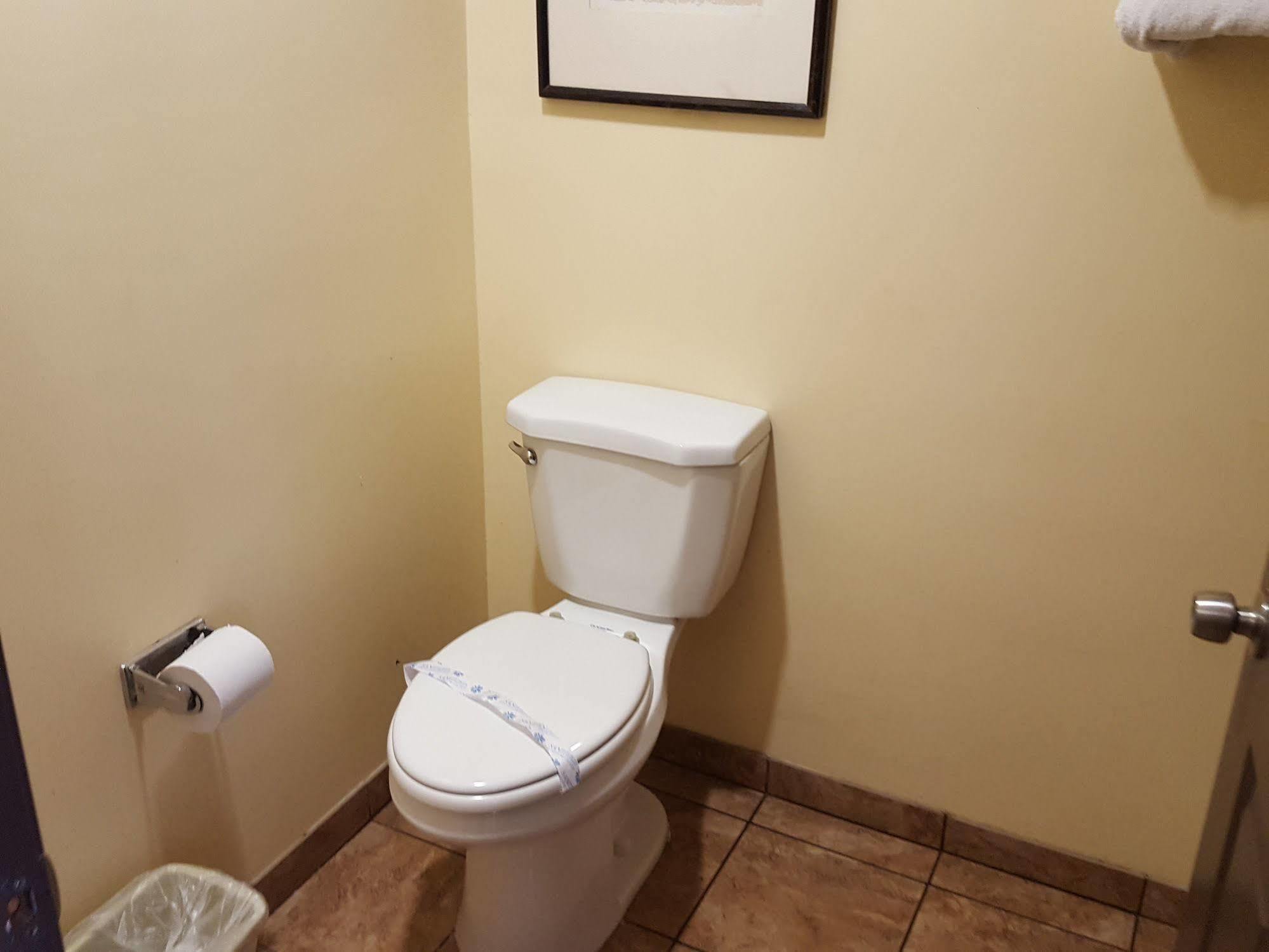 Tuscan Garden Inn Los Angeles Exterior photo